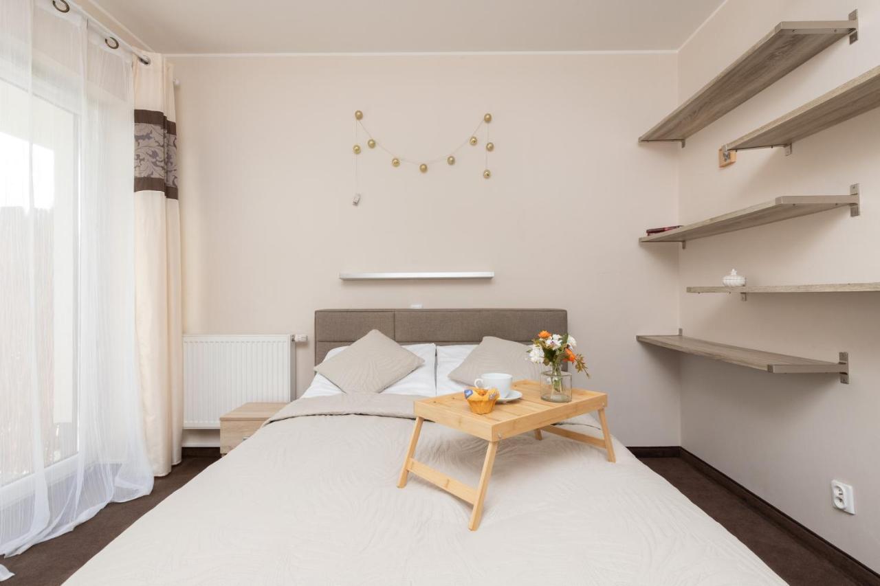 Family Apartament Mysliwska By Renters Apartment Gdansk Exterior photo